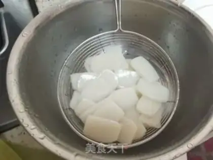 Make Salted fried rice cake step 7