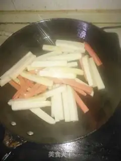 Make Hot ham and fried rice cake step 5