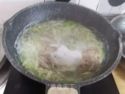 Make A radish fan fat cow soup step 4