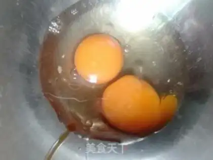 Make Onion wooded eggs step 3