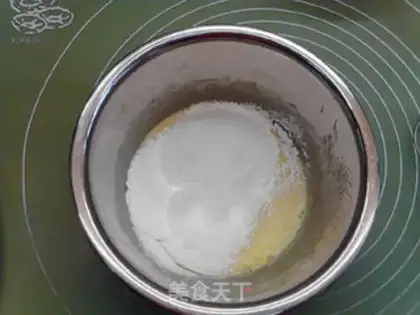Make Taffy cheese and milk waffles step 3