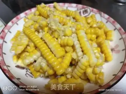 Make Corn potato strawberry salad step 1