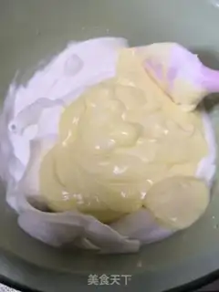 Make Yogurt chili cake step 7