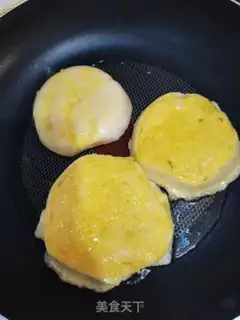 Make Eggs fried head step 3
