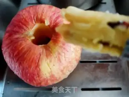 Make Red-tree cinnamon apple water step 2