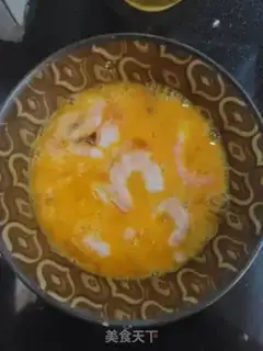 Make Shrimp fried eggs step 4