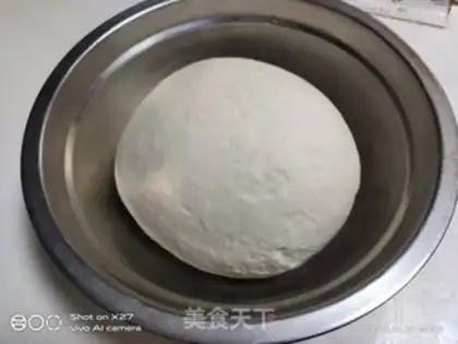 Make Onion pine rolls step 3