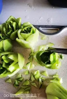 Make The mushrooms and roses step 4