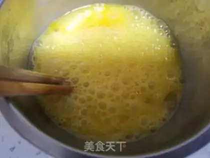 Make Eggs and wooden onions step 2