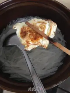 Make Fish-skinned eggs for radish step 4