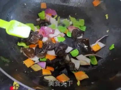 Make Eggs and wooden onions step 6