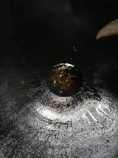 Make Red burning pig hoof step 3