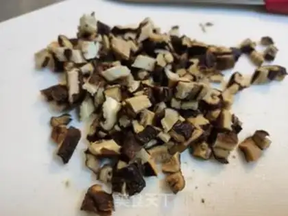 Make A broad carrot cake step 3