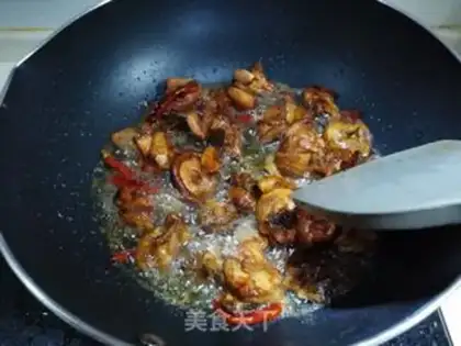 Make A chicken with mushrooms step 4