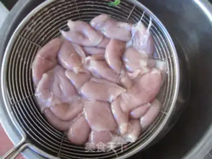 Make Spicy chicken belly step 1