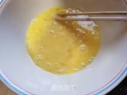 Make Eggs and radish step 1