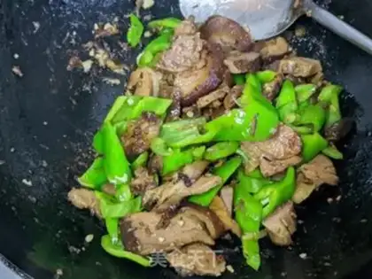 Make Spicy pepper for elbow meat step 6