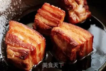 Make Potato button meat step 1