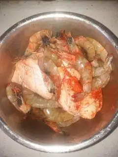 Make Spicy pan shrimp step 5