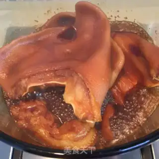 Make Smoky ears step 3