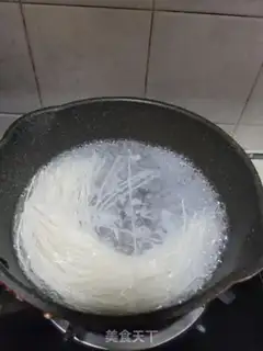 Make Noodles for broccoli beef step 2