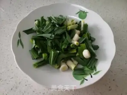 Make Garlic fried goose eggs step 0
