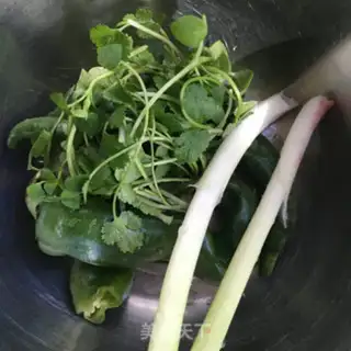 Make Frozen with oil step 1