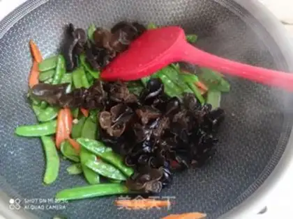 Make Dutch beans and wood step 5
