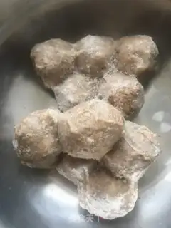 Make Cow-gum noodles step 0