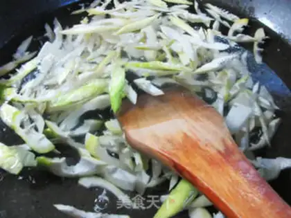 Make Onion thunder step 3