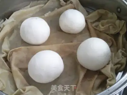 Make Sticky bean buns step 5