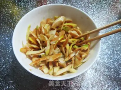 Make Onion thunder step 8