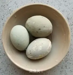 Make Frozen eggs step 0