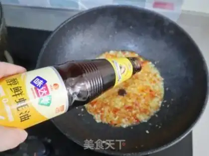Make Garlic fans step 3