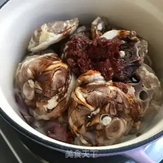 Make Red wine and lamb leg step 5