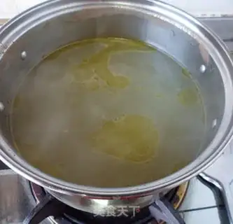 Make Spinach omelet soup step 2