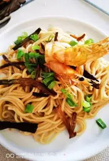 Make Onion noodles step 12