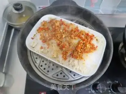 Make Garlic fans step 7