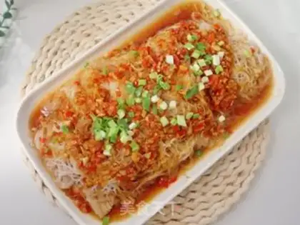 Make Garlic fans step 10
