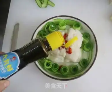 Make Steam fish cucumber rolls step 6