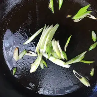Make Pelican and garlic step 5