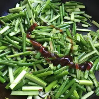 Make Pelican and garlic step 7