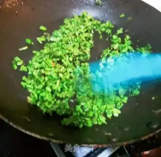 Make Fried eggs step 2