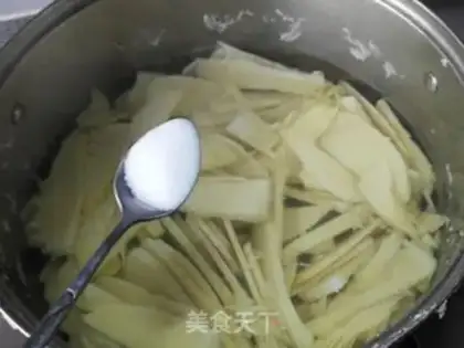 Make Double beef dumplings step 2