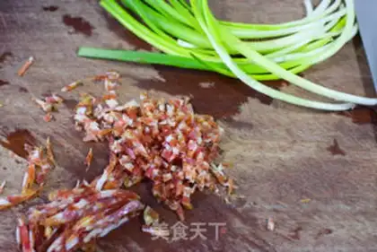 Make Onion sausage breakfast step 2