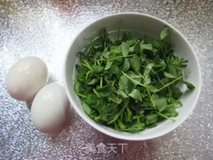 Make Strawseed fried duck eggs step 0