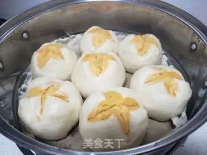Make Double-coloured pumpkin buns step 14