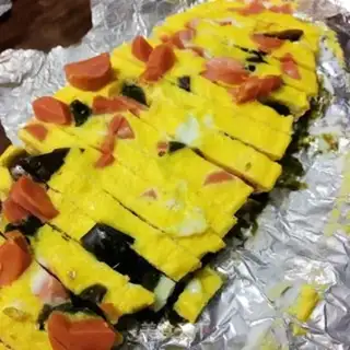 Make Like a three-coloured egg step 10