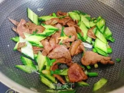 Make The tip of the liver step 8