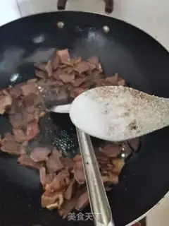 Make Spicy pig tongue step 2